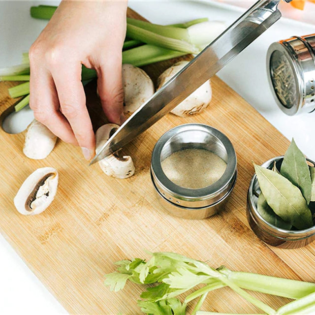 מארז של 82 קופסאות תבלינים מתמגנטות למקרר - SiliCoverstore