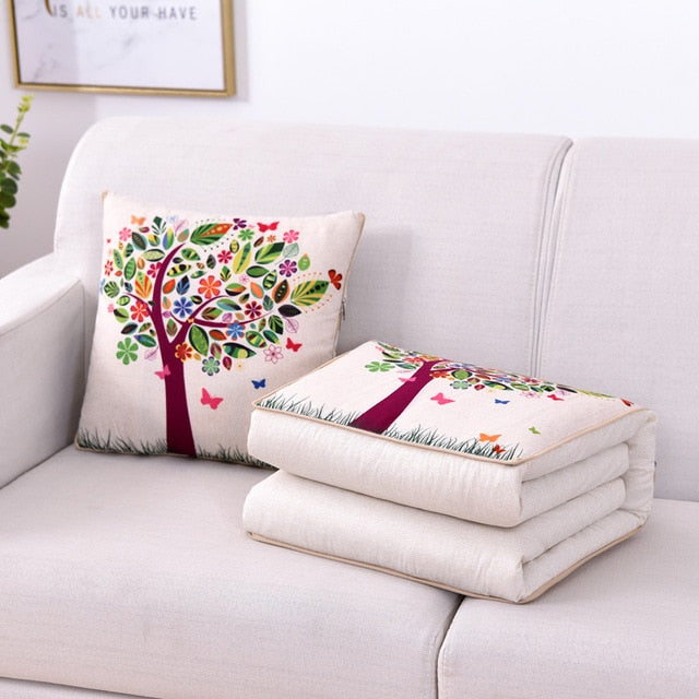 כריות מיוחדות במגוון סגנונות שהופכות לשמיכה מחממת