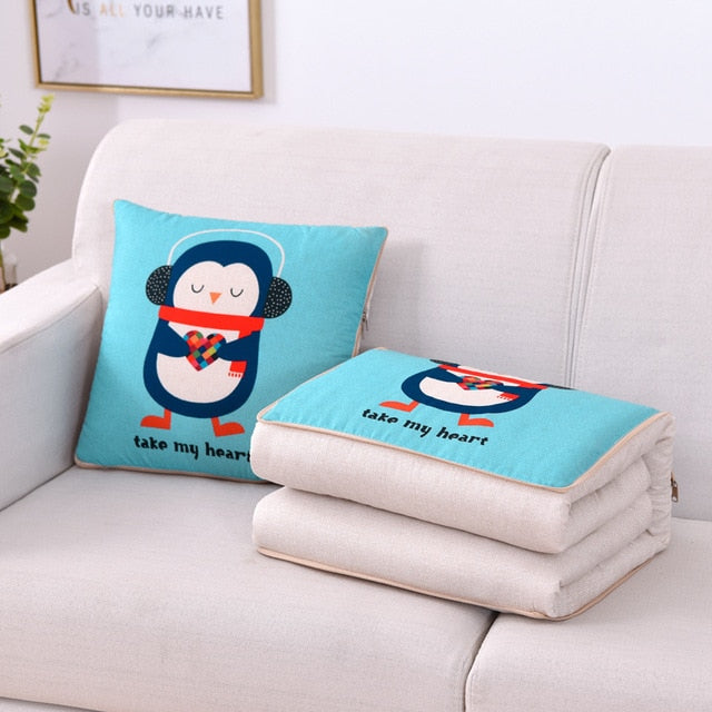 כריות מיוחדות במגוון סגנונות שהופכות לשמיכה מחממת