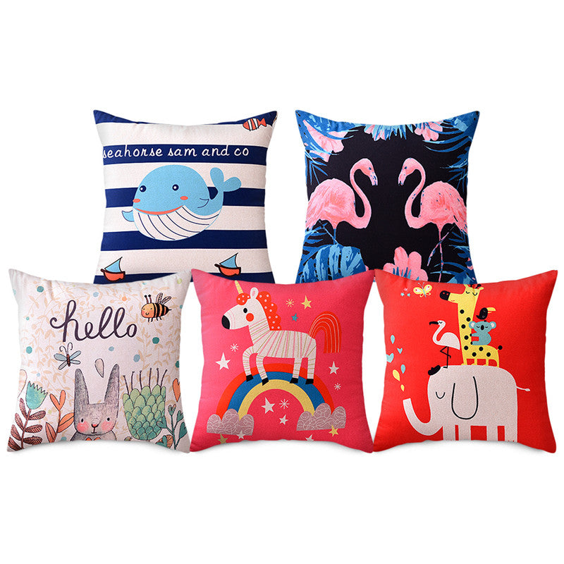 כריות מיוחדות במגוון סגנונות שהופכות לשמיכה מחממת