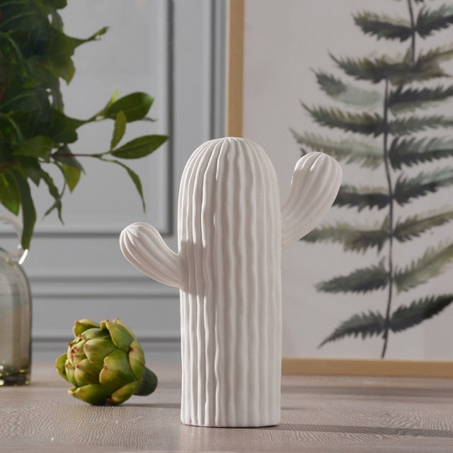 פסלוני-Nordic cactus